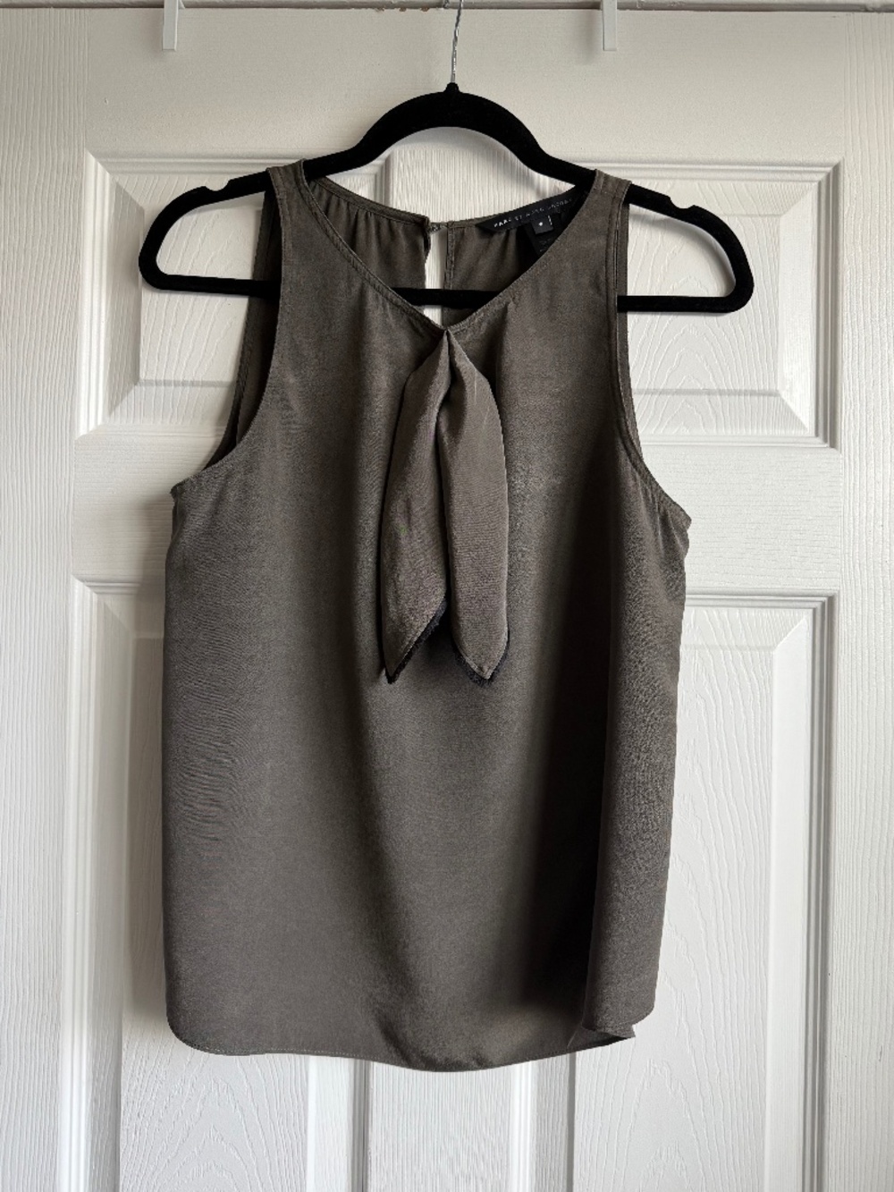 Marc by Marc Jacobs 100% Silk Tie Neck Sleeveless Blouse Dark Gray Size S